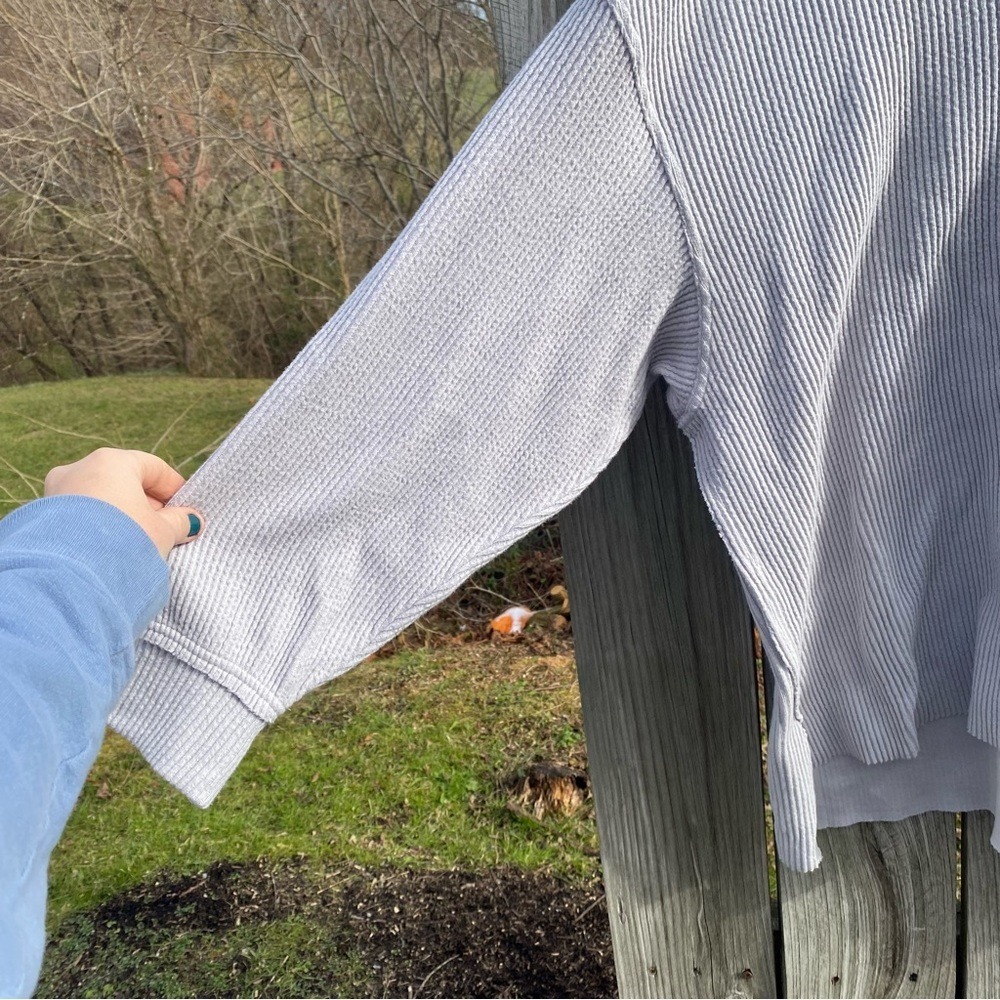 Gorpcore Cabin Lincoln Outfitters Waffle Knit Top L Gray Relaxed Layered Hem - Picture 7 of 8